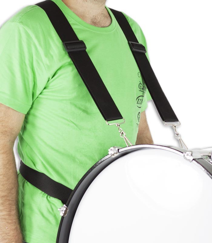 Image of the Strap Ortolá 337 700 holding the Bass Drum