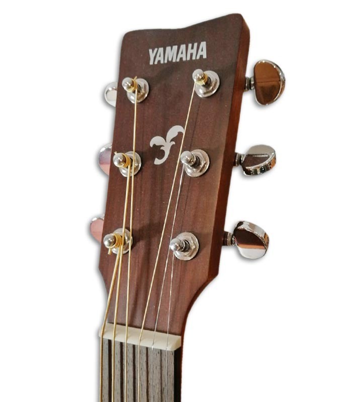 Photo of the head of the Folk Guitar Yamaha model FG800
