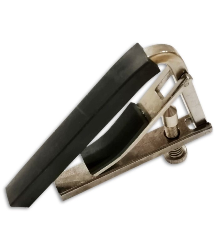 Photo detail of the Capo Artcarmo Cromado for Classical Guitar's rubber part