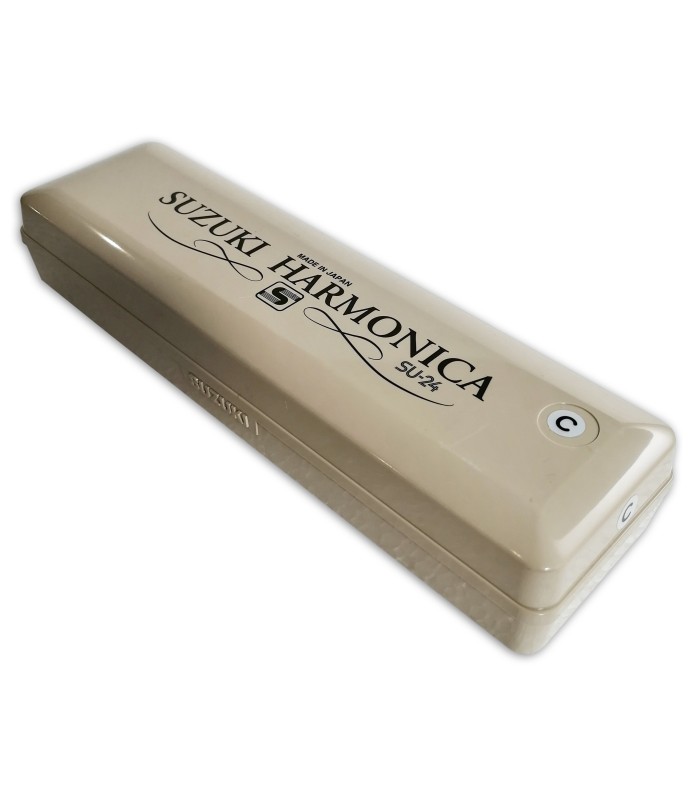 Photo of the Harmonica Suzuki model SU24C 2 Timer Tremolo in C's case