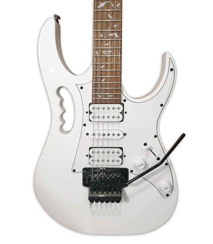 Body of the electric guitar Ibanez model Steve Vai JEMJR White