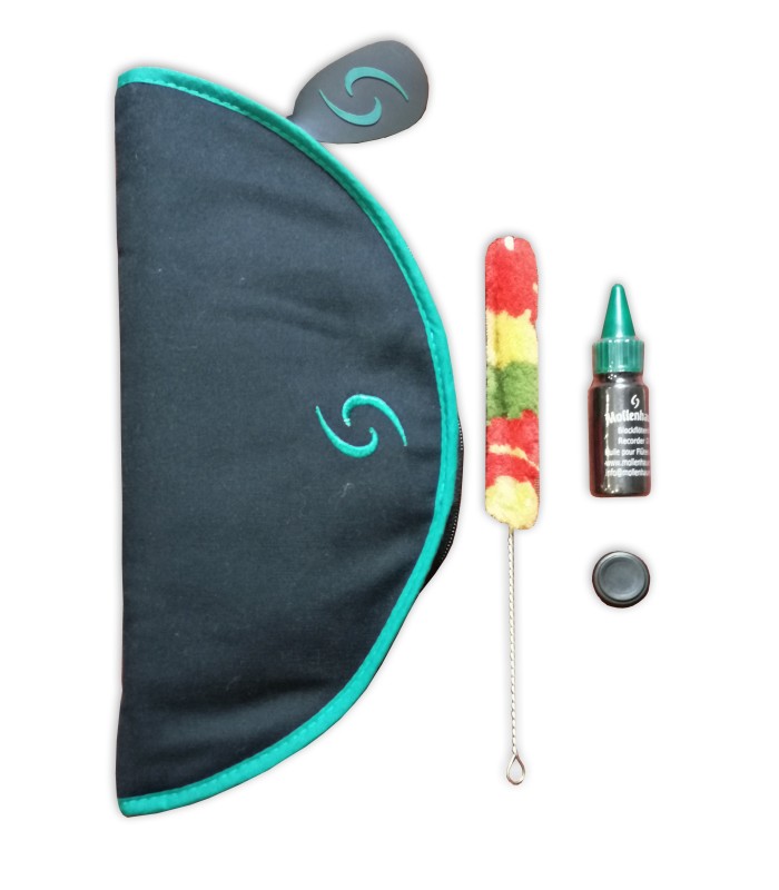 Accessories of the recorder Mollenhauer model 1295 Prima Alto Baroque