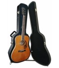 Electroacoustic guitar Fender modelo Paramount PD 220E Dreadnought Natural inside the case