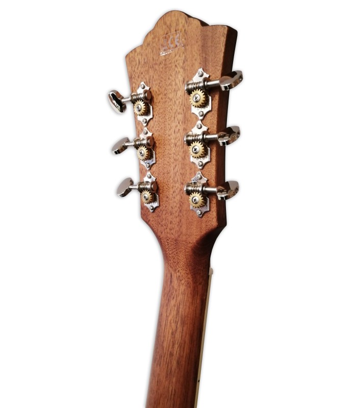 Machine head of the electroacoustic guitar Guild model OM 260CE de Luxe Orchestra Cutaway Burst