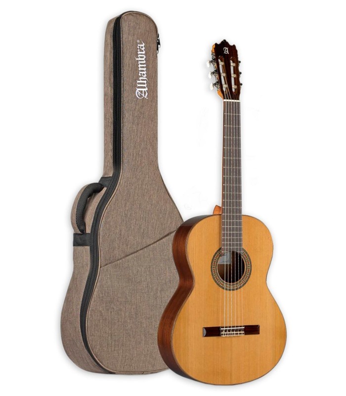 Classical guitar Alhambra model 3C with cedar top and 10mm padded bag