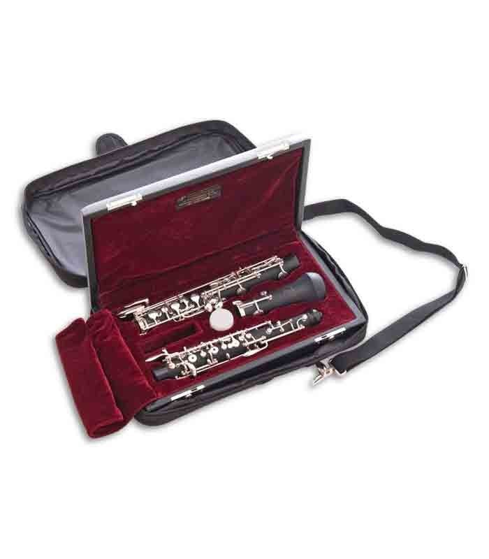 Photo of the John Packer Oboe JP181C inside the case