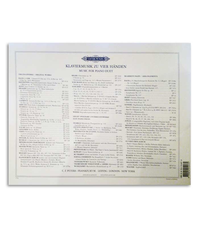 Book Peters Masters for the Young EP2753